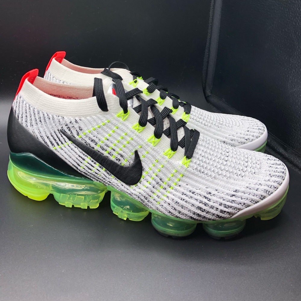 NEW Nike Air Vapormax Flyknit 3 “Neon Collection”